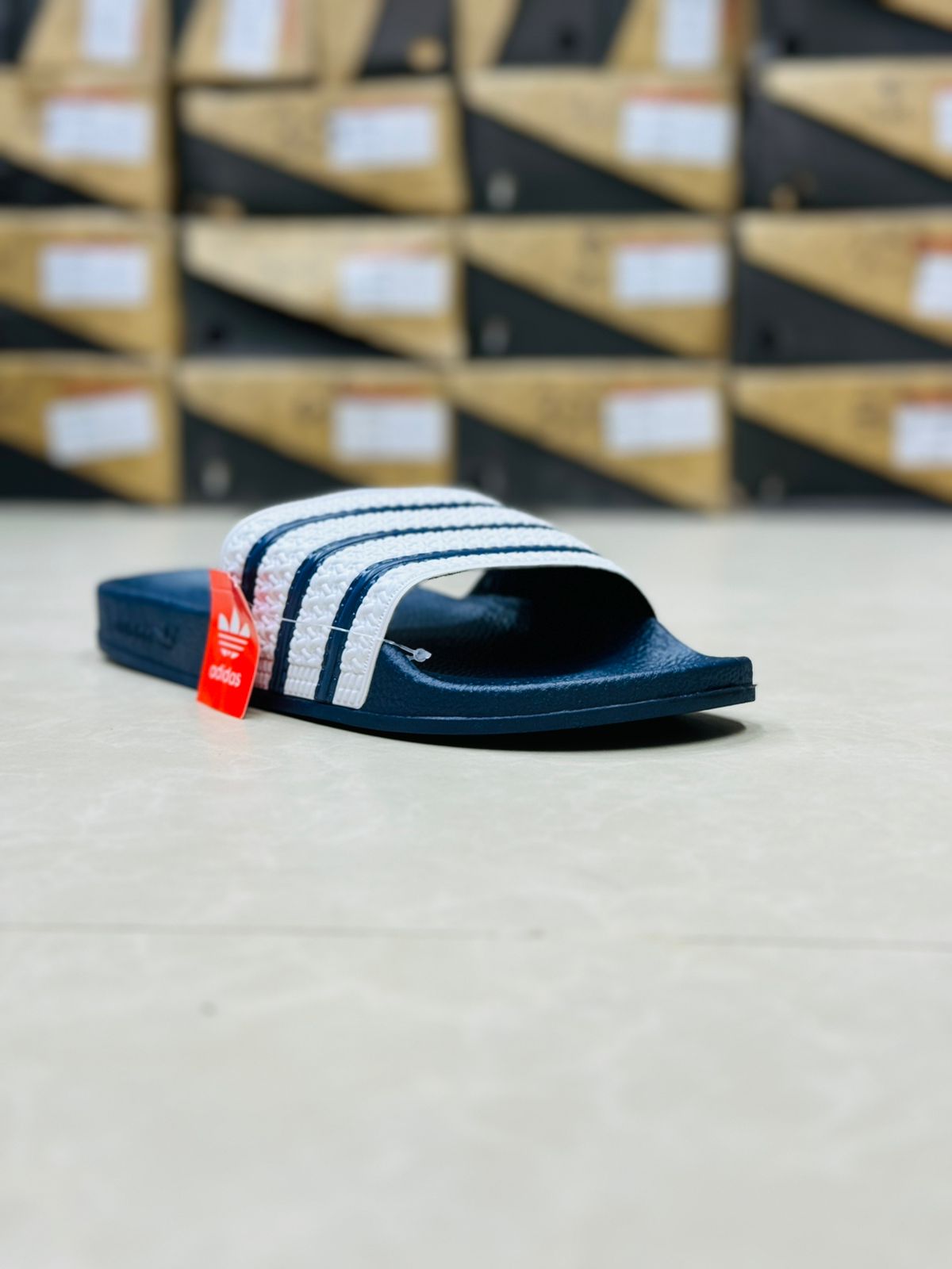 ADIDAS ADILETTE SLIDES