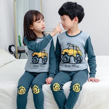 TRUCK ROAD TRIP PRINTED KIDS WEAR